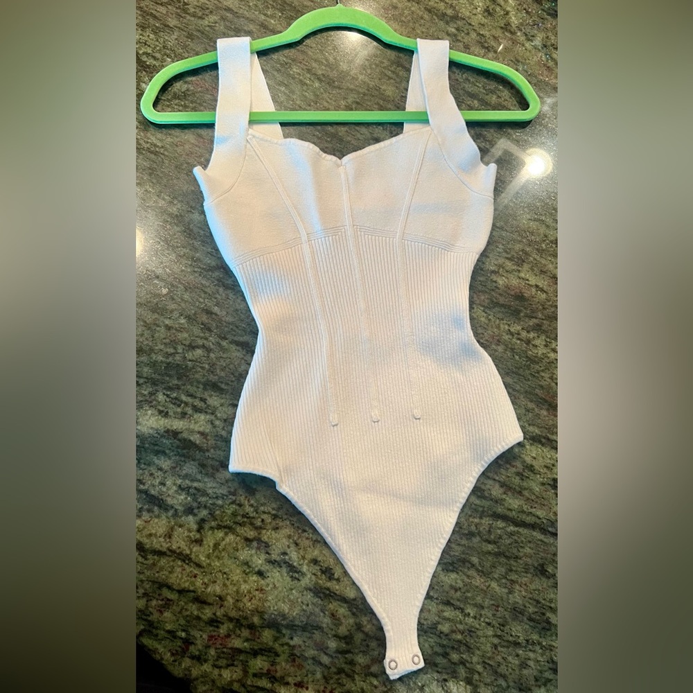 Abercrombie & Fitch sweetheart neck corset style bodysuit - cream - size L